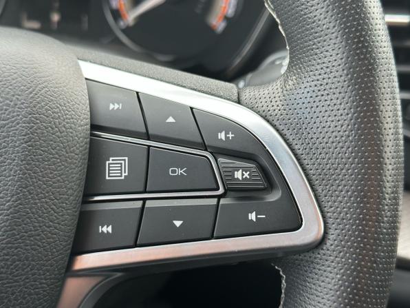 Lada (ВАЗ) Vesta I Рестайлинг (NG) с пробегом 2023 года, цена 1 250 000 рублей, 44742 км, седан, Автокод Объявления