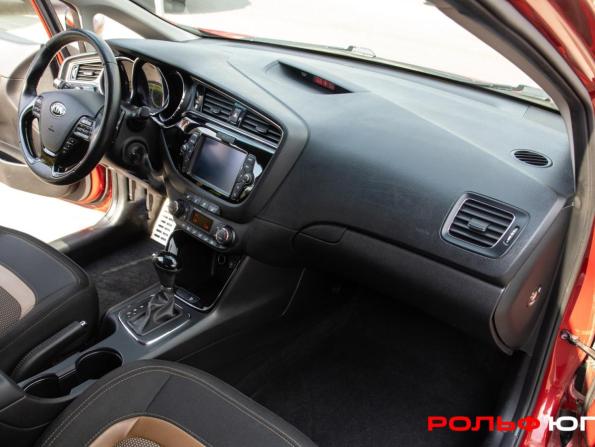 Kia Ceed II Рестайлинг с пробегом 2016 года, цена 1 098 000 рублей, 161995 км, хэтчбек, Автокод Объявления