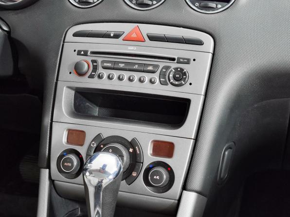 Peugeot 308 I с пробегом 2009 года, цена 429 000 рублей, 218956 км, универсал, Автокод Объявления