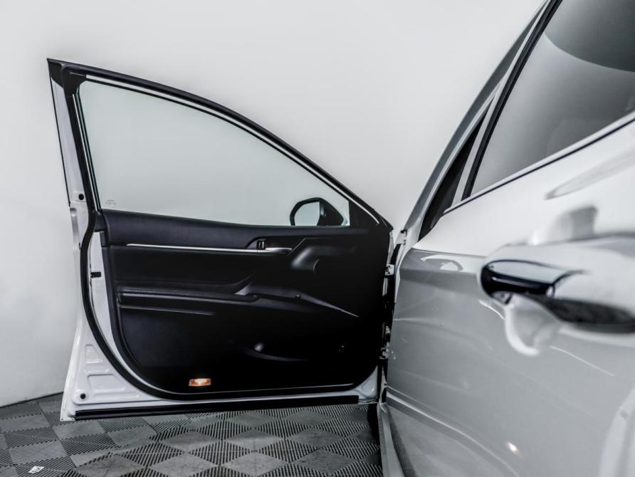 Toyota Camry VIII (XV70) Рестайлинг Санкт-Петербург  - изображение 16