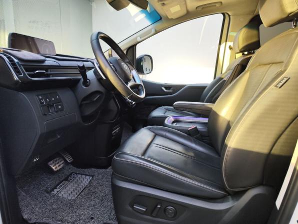 Hyundai Staria I с пробегом 2022 года, цена 5 235 000 рублей, 48114 км, минивэн, Автокод Объявления