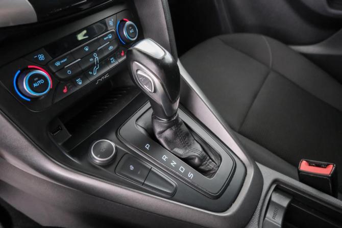 Ford Focus III Рестайлинг с пробегом 2018 года, цена 1 199 000 рублей, 58000 км, хэтчбек, Автокод Объявления