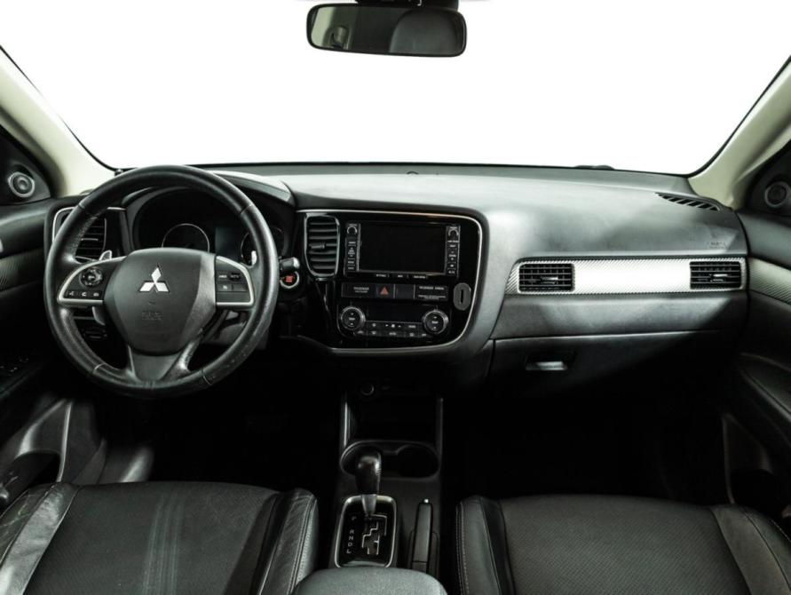 Mitsubishi Outlander III Санкт-Петербург  - изображение 13