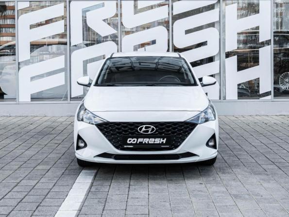 Hyundai Solaris II с пробегом 2020 года, цена 1 549 000 рублей, 72390 км, седан, Автокод Объявления