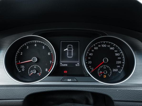 Volkswagen Golf VII с пробегом 2013 года, цена 1 100 000 рублей, 226898 км, хэтчбек, Автокод Объявления