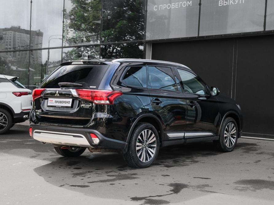Mitsubishi Outlander III Рестайлинг 3 Москва  - изображение 4