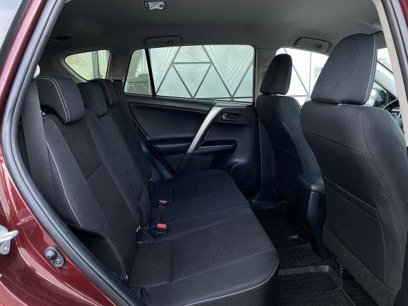 Toyota RAV4 IV (XA40) Рестайлинг с пробегом 2017 года, цена 1 999 000 рублей, 200840 км, внедорожник, Автокод Объявления