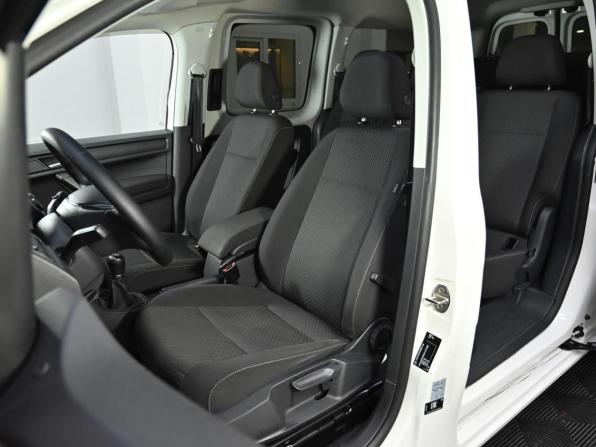 Volkswagen Caddy IV с пробегом 2017 года, цена 1 399 000 рублей, 159000 км, компактвэн, Автокод Объявления