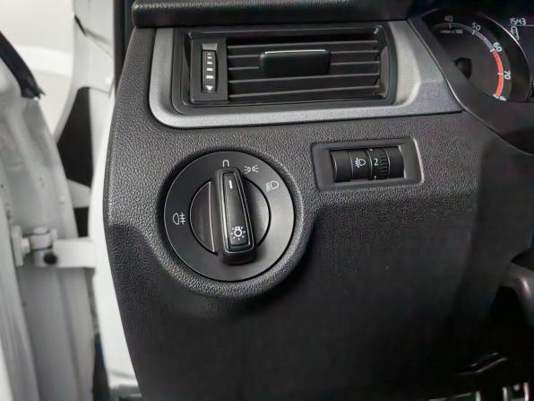 Skoda Rapid I Рестайлинг с пробегом 2018 года, цена 1 272 000 рублей, 121260 км, лифтбек, Автокод Объявления