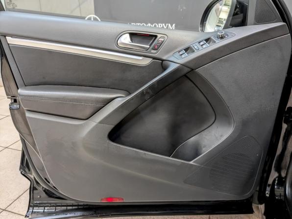 Volkswagen Tiguan I Рестайлинг с пробегом 2012 года, цена 1 650 000 рублей, 96463 км, внедорожник, Автокод Объявления