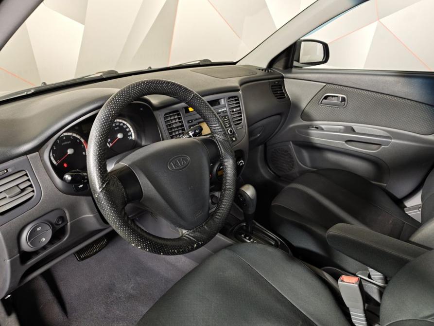 Kia Rio II Москва  - изображение 17