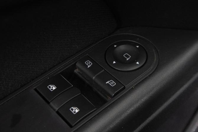 Opel Astra H Рестайлинг с пробегом 2010 года, цена 599 000 рублей, 177214 км, хэтчбек, Автокод Объявления
