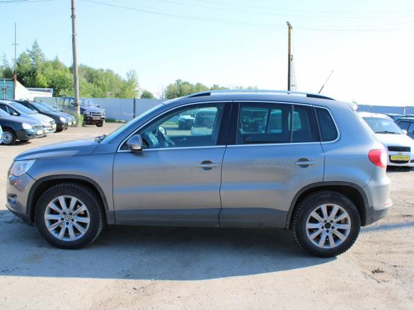 Volkswagen Tiguan I с пробегом 2009 года, цена 499 000 рублей, 349000 км, внедорожник, Автокод Объявления