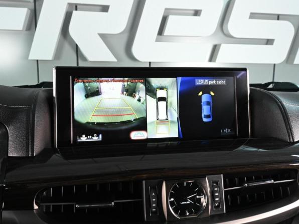 Lexus LX III Рестайлинг 2 с пробегом 2020 года, цена 6 970 000 рублей, 178792 км, внедорожник, Автокод Объявления