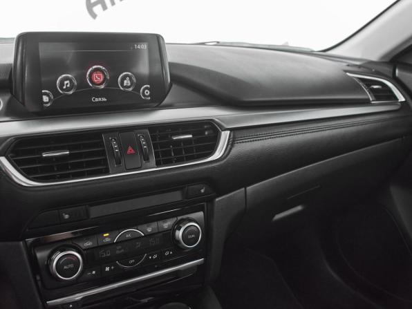 Mazda 6 III (GJ) Рестайлинг с пробегом 2017 года, цена 2 100 000 рублей, 74462 км, седан, Автокод Объявления