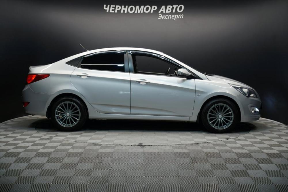 Hyundai Solaris I Рестайлинг Крым  - изображение 6