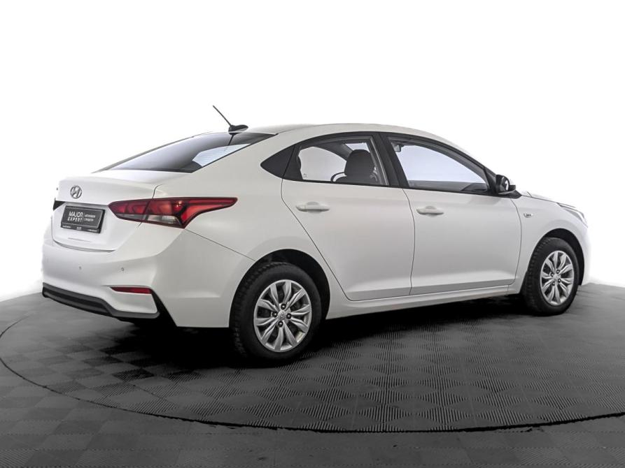 Hyundai Solaris II Москва  - изображение 5