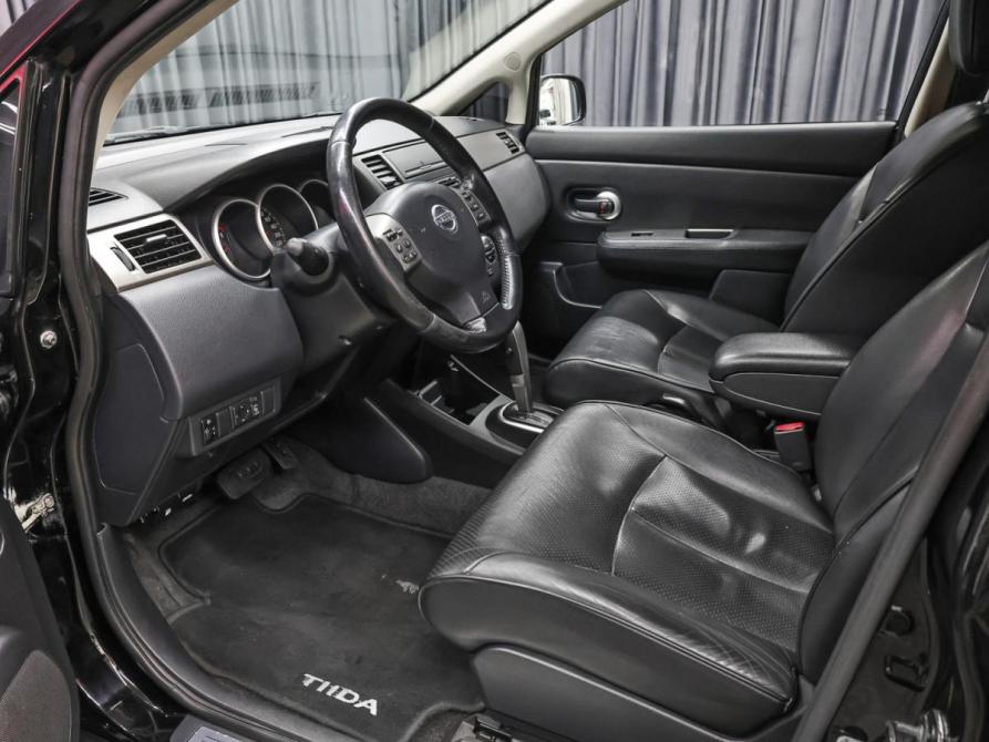 Nissan Tiida I Москва  - изображение 16