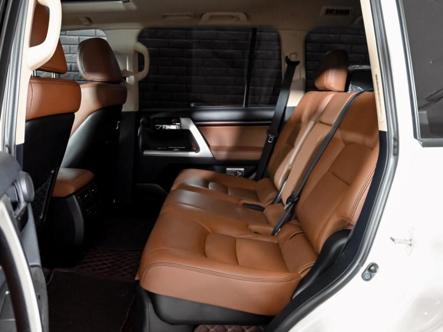 Toyota Land Cruiser 200 Series Рестайлинг 1 Екатеринбург  - изображение 19