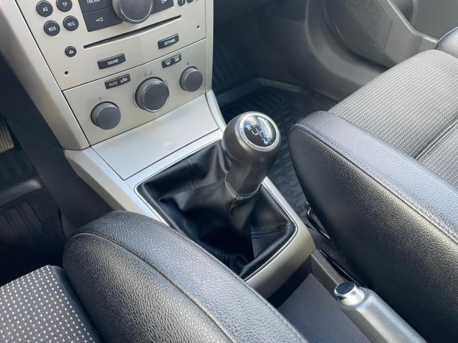 Opel Astra H Рестайлинг Вологда  - изображение 17