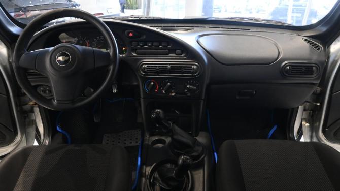 Chevrolet Niva I Рестайлинг с пробегом 2015 года, цена 650 000 рублей, 151529 км, внедорожник, Автокод Объявления