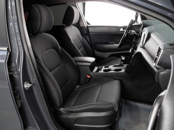 Kia Sportage IV Рестайлинг с пробегом 2018 года, цена 2 179 000 рублей, 89360 км, внедорожник, Автокод Объявления