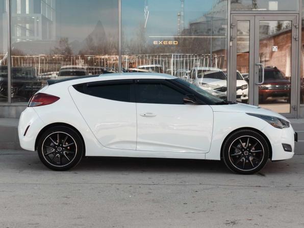 Hyundai Veloster I с пробегом 2012 года, цена 1 170 000 рублей, 133019 км, хэтчбек, Автокод Объявления
