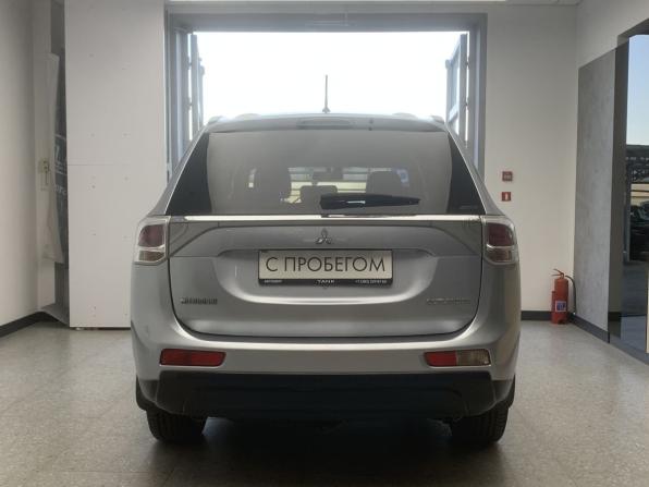Mitsubishi Outlander III с пробегом 2012 года, цена 1 350 000 рублей, 240655 км, внедорожник, Автокод Объявления