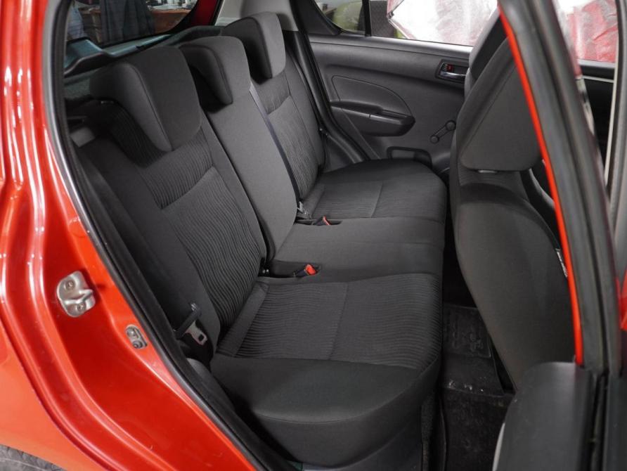 Suzuki Swift IV Воронеж  - изображение 7