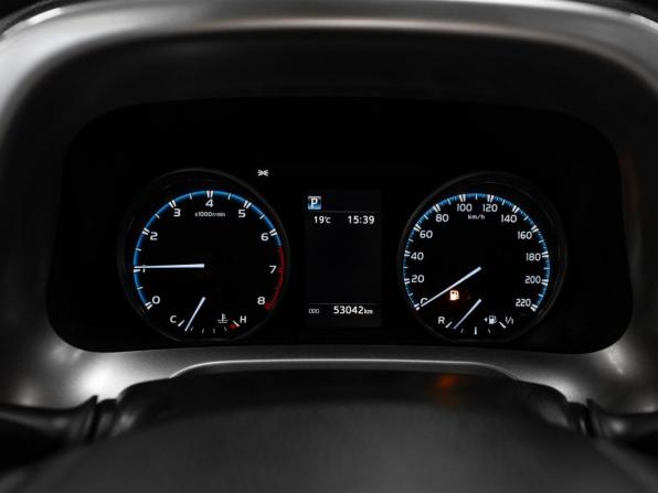 Toyota RAV4 IV (XA40) Рестайлинг с пробегом 2018 года, цена 2 670 000 рублей, 53034 км, внедорожник, Автокод Объявления