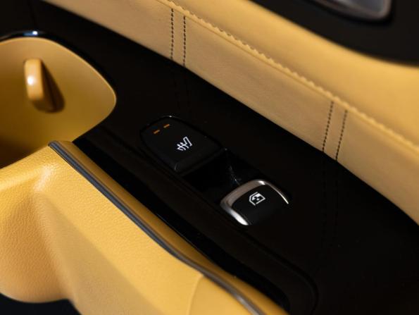 Kia Sorento IV с пробегом 2021 года, цена 3 300 000 рублей, 117851 км, внедорожник, Автокод Объявления