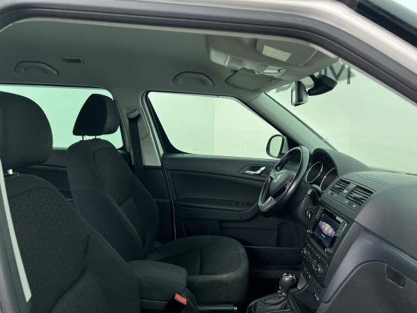 Skoda Yeti I Рестайлинг с пробегом 2015 года, цена 1 250 000 рублей, 150555 км, внедорожник, Автокод Объявления