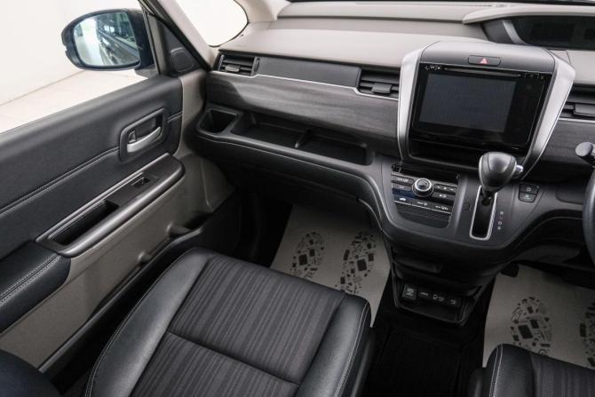 Honda Freed II с пробегом 2016 года, цена 1 479 000 рублей, 138000 км, компактвэн, Автокод Объявления