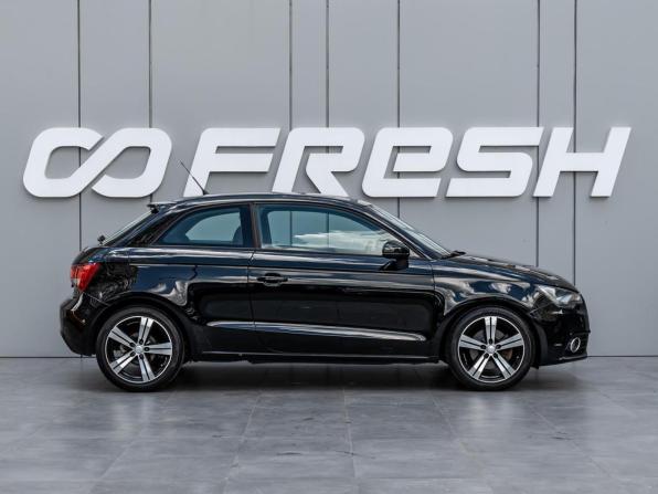 Audi A1 I (8X) с пробегом 2011 года, цена 925 000 рублей, 221926 км, хэтчбек, Автокод Объявления