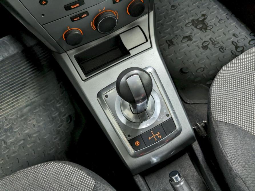 Opel Astra H Рестайлинг Москва  - изображение 28