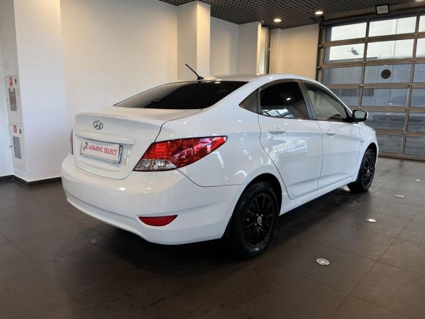 Hyundai Solaris I с пробегом 2013 года, цена 670 000 рублей, 156239 км, седан, Автокод Объявления