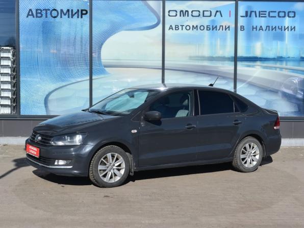 Volkswagen Polo V Рестайлинг с пробегом 2017 года, цена 1 020 000 рублей, 97440 км, седан, Автокод Объявления