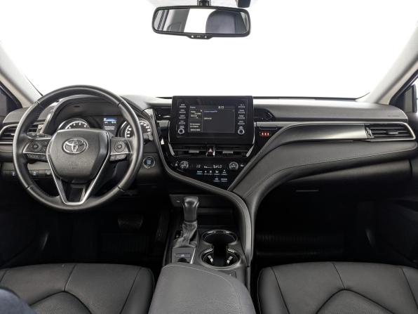 Toyota Camry VIII (XV70) Рестайлинг с пробегом 2021 года, цена 2 645 000 рублей, 85416 км, седан, Автокод Объявления