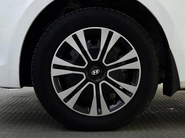 Hyundai Solaris I Рестайлинг с пробегом 2016 года, цена 890 000 рублей, 165269 км, седан, Автокод Объявления