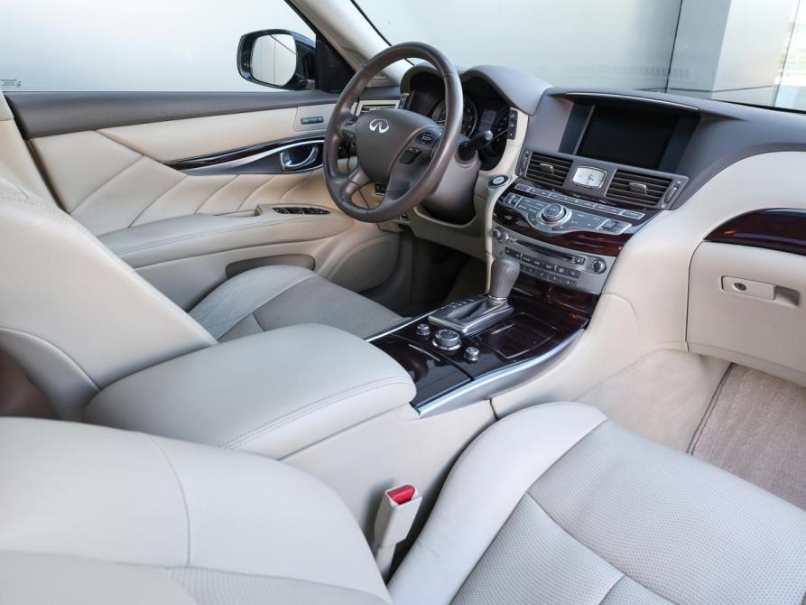 Infiniti Q70 I Рестайлинг Москва  - изображение 10