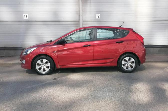 Hyundai Solaris I Рестайлинг с пробегом 2015 года, цена 729 000 рублей, 106884 км, хэтчбек, Автокод Объявления