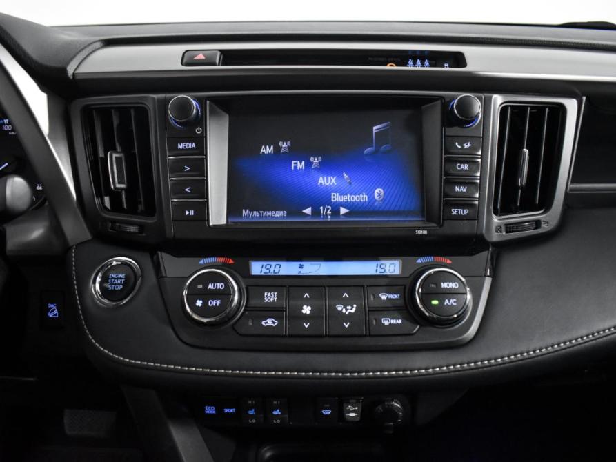 Toyota RAV4 IV (XA40) Рестайлинг Санкт-Петербург  - изображение 17