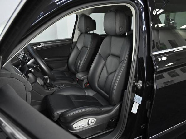 Volkswagen Tiguan II с пробегом 2017 года, цена 2 149 000 рублей, 104000 км, внедорожник, Автокод Объявления