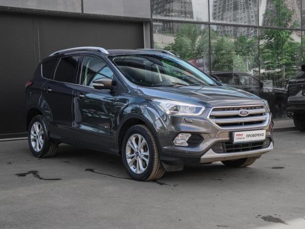 Ford Kuga II Рестайлинг с пробегом 2017 года, цена 1 650 000 рублей, 90000 км, внедорожник, Автокод Объявления