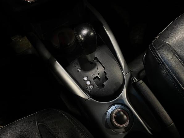 Mitsubishi Outlander II Рестайлинг с пробегом 2012 года, цена 1 300 000 рублей, 233577 км, внедорожник, Автокод Объявления