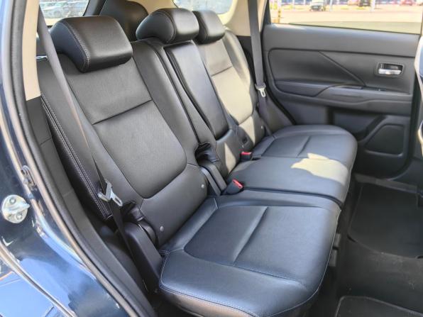 Mitsubishi Outlander III Рестайлинг 2 с пробегом 2018 года, цена 2 149 000 рублей, 186000 км, внедорожник, Автокод Объявления