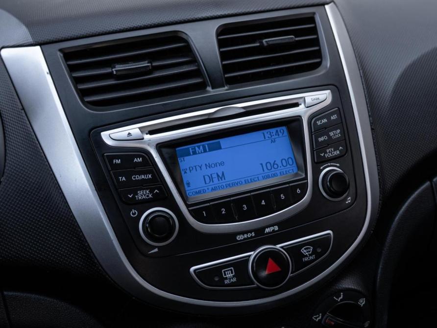 Hyundai Solaris I Краснодар  - изображение 12