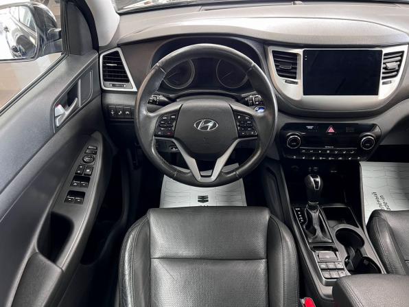 Hyundai Tucson III с пробегом 2016 года, цена 1 745 000 рублей, 154932 км, внедорожник, Автокод Объявления