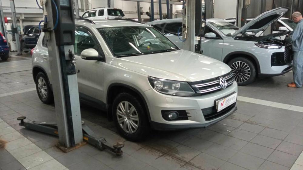 Volkswagen Tiguan I Рестайлинг Санкт-Петербург  - изображение 2