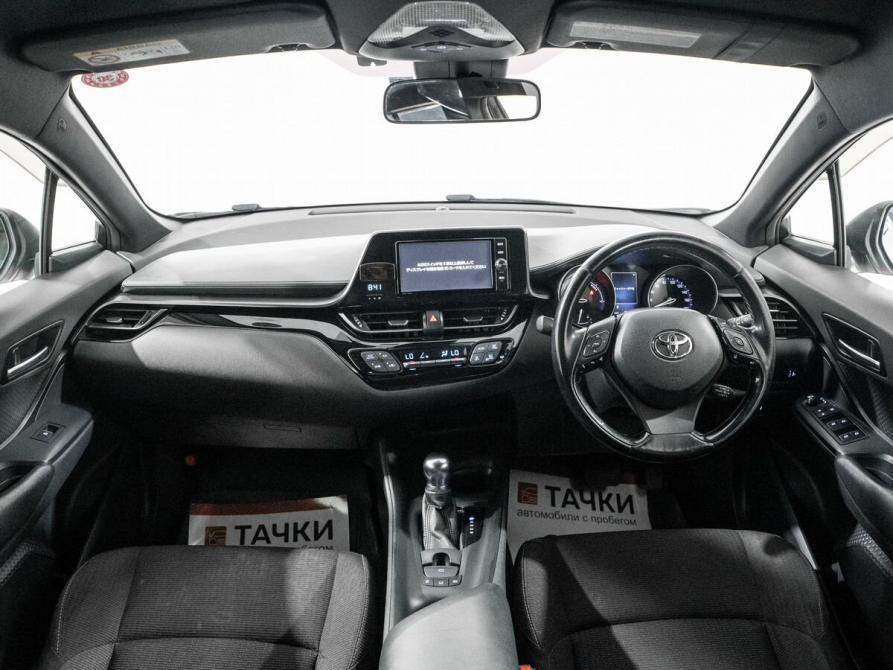 Toyota C-HR I Иркутск  - изображение 8